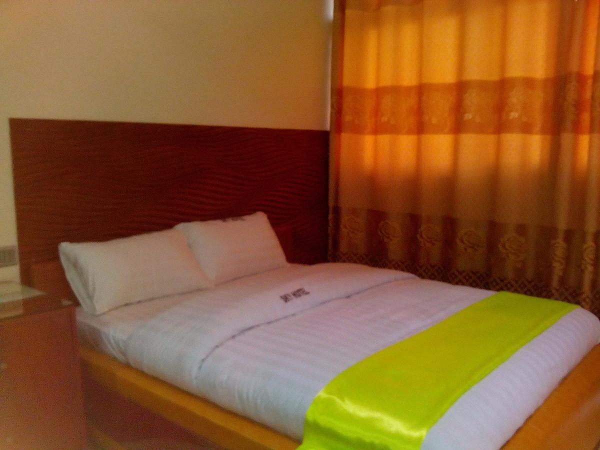 Hotel Ok カンパラ エクステリア 写真