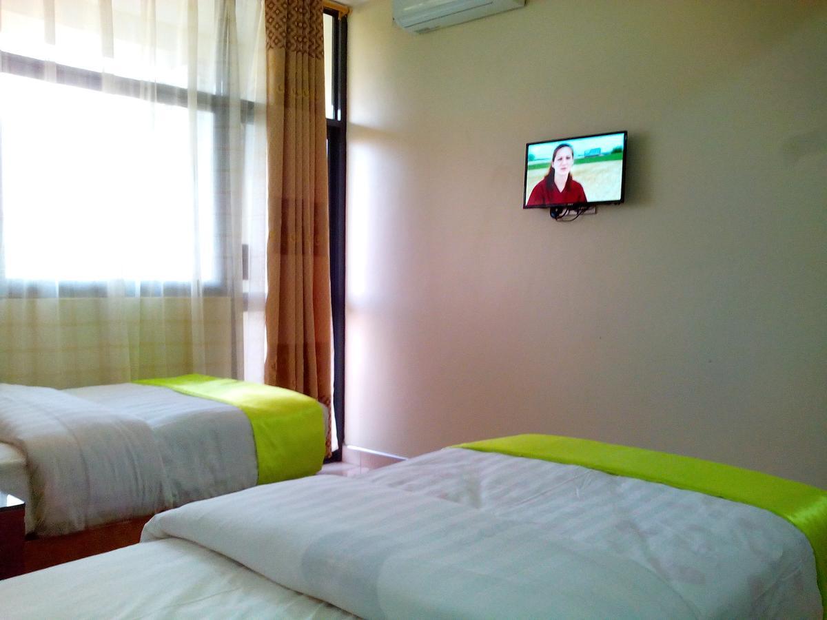 Hotel Ok カンパラ エクステリア 写真